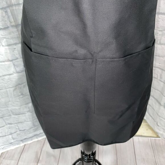 Big accessories cosmetologist apron w/front pockets black w/silver studs - Picture 3 of 9